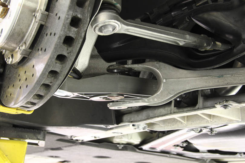991-carrera-control-arm-ball-joint-installation