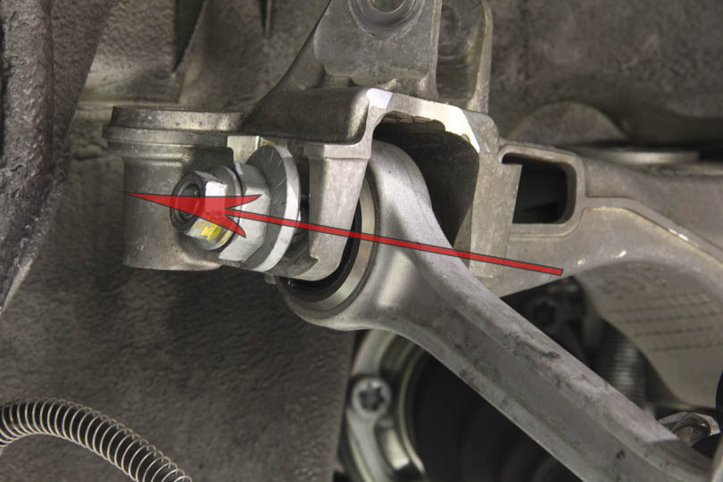 991-carrera-install-rear-toe-link-bolt-reverse